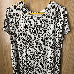 Maurice’s 24/7 tshirt